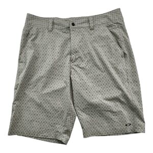 Oakley Shorts Gray Pattern Men 31 Regular Fit Casual Golf Summer Beach Travel